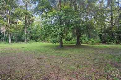 Welcome home to this beautifully maintained 3-bedroom, 2-bath - photo 31