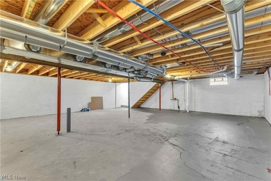 Why wait months for new construction when you can move right - photo 32
