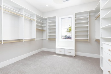 MOVE IN READY! Beautiful, single level new construction home - photo 33