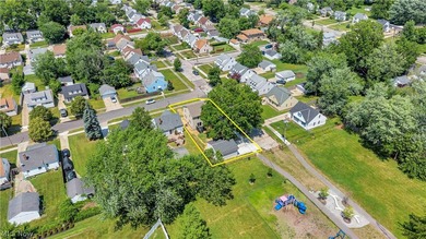 Why wait months for new construction when you can move right - photo 35