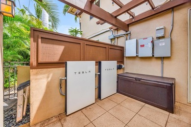 Set within the prestigious Wailea Pualani Estates, this - photo 40