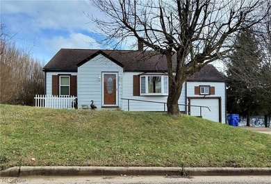 Ohio River Home Active Under Contract in East Liverpool Ohio