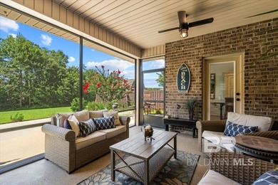 Like-new and meticulously maintained, this Craftsman-style - photo 44