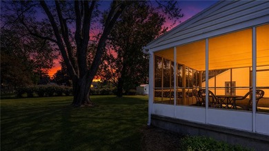 Classic Village Colonial that has been beautifully maintained - photo 46