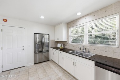 Location, updates, and timeless charm! This beautifully - photo 15