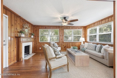 Location, updates, and timeless charm! This beautifully - photo 17