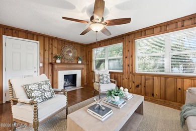 Location, updates, and timeless charm! This beautifully - photo 19