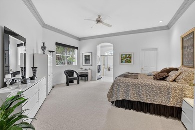 Welcome to this beautifully maintained 2-bedroom, 2-bathroom - photo 23