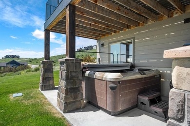 Welcome to 68 Hawksbeard Circle, a remarkable 8-bedroom, 5 - photo 36
