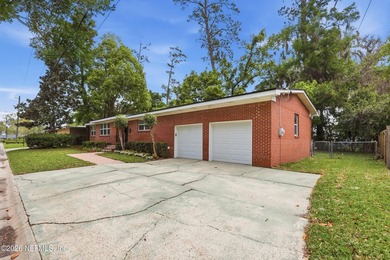 Location, updates, and timeless charm! This beautifully - photo 36