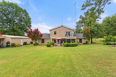 (private lake, pond, creek) Home For Sale in Quitman Texas