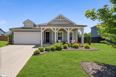 (private lake, pond, coastal) Home For Sale in Simpsonville South Carolina