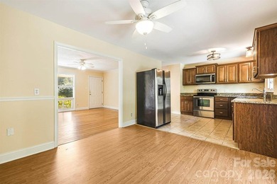Imagine returning home in sought-after North Asheville. A - photo 9