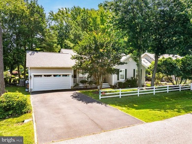 Well-kept 3BR/2BA rancher on a corner lot in the desirable - photo 14