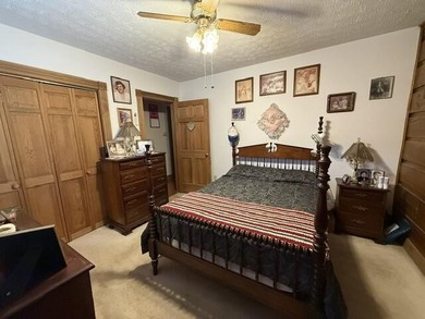 402 Westwood Dr - photo 15