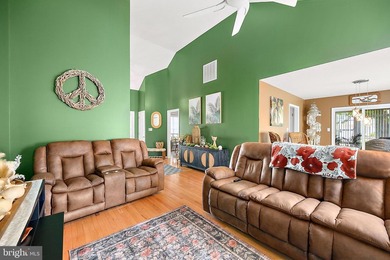 Well-kept 3BR/2BA rancher on a corner lot in the desirable - photo 18