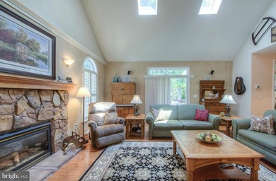 ***PICTURES ARE OF THE SAME HOUSE PREVIOUSLY BUILT****BUILDER - photo 19