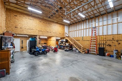 Looking for peace, privacy, and room to roam? This custom-built - photo 21