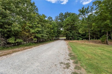 Looking for peace, privacy, and room to roam? This custom-built - photo 29