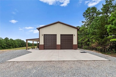 Looking for peace, privacy, and room to roam? This custom-built - photo 33