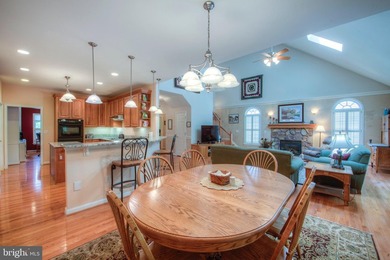 ***PICTURES ARE OF THE SAME HOUSE PREVIOUSLY BUILT****BUILDER - photo 36
