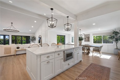 Tucked away in a private cul de sac you'll find a 4 bedroom, 3 - photo 38