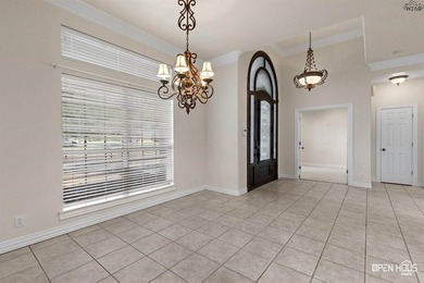 Bridge Creek corner lot with side-entry garage. Open kitchen - photo 2
