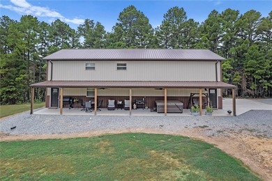 Looking for peace, privacy, and room to roam? This custom-built - photo 44
