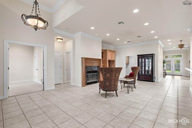 Bridge Creek corner lot with side-entry garage. Open kitchen - photo 5