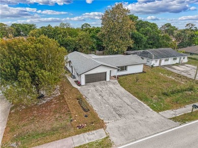 Legal renovated Duplex in Cape Coral, Unit A has 2 bedrooms and - photo 47