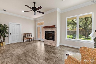 Bridge Creek corner lot with side-entry garage. Open kitchen - photo 8