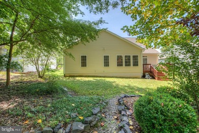 ***PICTURES ARE OF THE SAME HOUSE PREVIOUSLY BUILT****BUILDER - photo 49