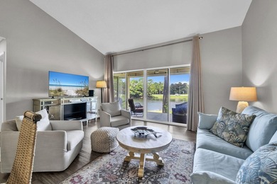 Located on the coveted beachside of Sandestin, this stunning - photo 4