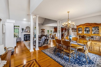 Experience the perfect blend of luxury, comfort, and - photo 12