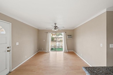 This inviting, gently loved unit offers Haleakala views from the - photo 14
