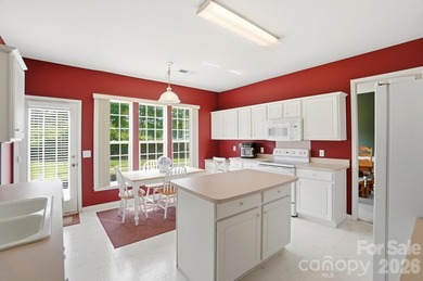 Come check out one of the best lots in Birkdale PLUS Seller has - photo 17