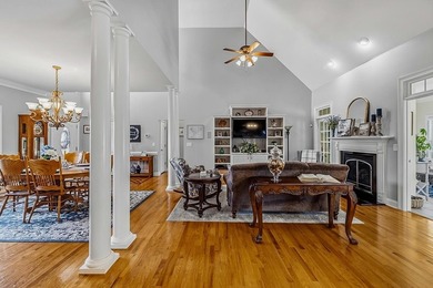 Experience the perfect blend of luxury, comfort, and - photo 19