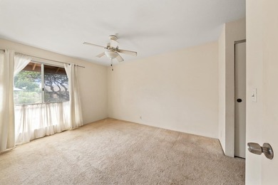 This inviting, gently loved unit offers Haleakala views from the - photo 21
