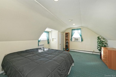 Welcome to 115 Old Farmingdale Road, West Babylon. Charming and - photo 23