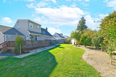 Welcome to 115 Old Farmingdale Road, West Babylon. Charming and - photo 28