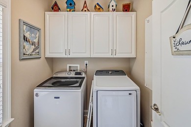 Experience the perfect blend of luxury, comfort, and - photo 34