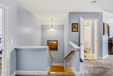 Experience the perfect blend of luxury, comfort, and - photo 40