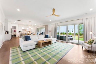 Welcome to 233 Lanyard Lane in the highly desirable McLean South - photo 10