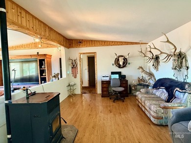 Million-Dollar-River Views at half the price! Experience the - photo 6