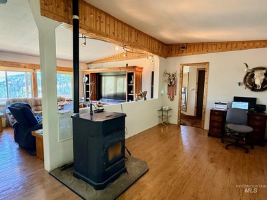 Million-Dollar-River Views at half the price! Experience the - photo 8