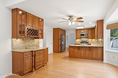 Welcome home to this beautiful 4 bedroom 2.5 bath colonial - photo 12