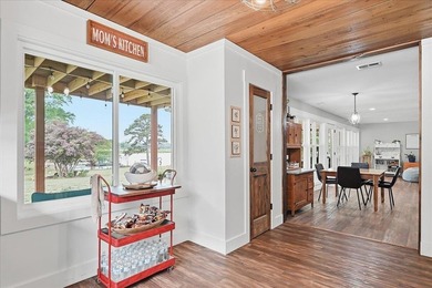Experience the perfect blend of waterfront living, versatility - photo 20