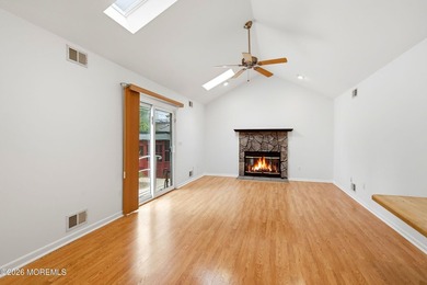Welcome home to this beautiful 4 bedroom 2.5 bath colonial - photo 25