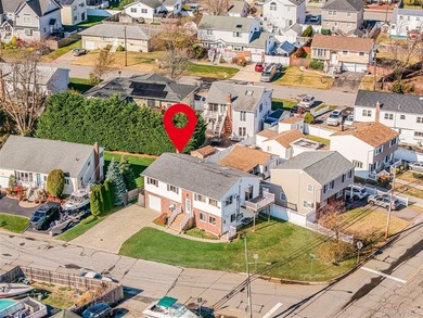 Welcome to 4 Bay Place, a spacious Hi-Ranch single-family home - photo 30