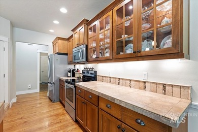 Additional listing photo 4